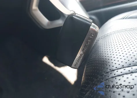 2016 Land Rover Range Rover 5.0L V8 Supercharged from USA, damaged, VIN SALGS2EF4GA308416